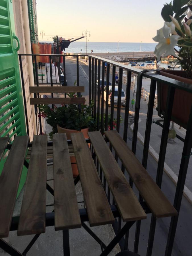 지오비나조 Casa Al Porto 아파트 외부 사진